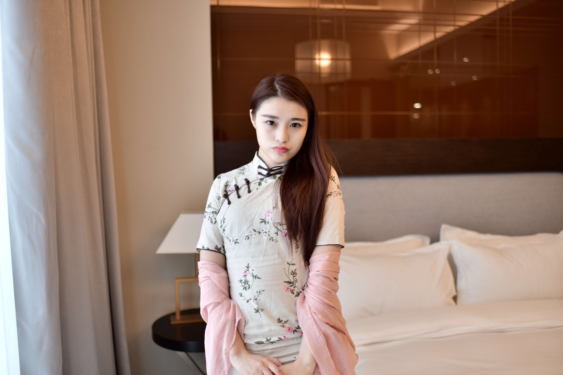 68a59a06a65d0.jpg 【原版无水印首发】国模 冰冰 酒店私拍 / 521P+1V+10.4G