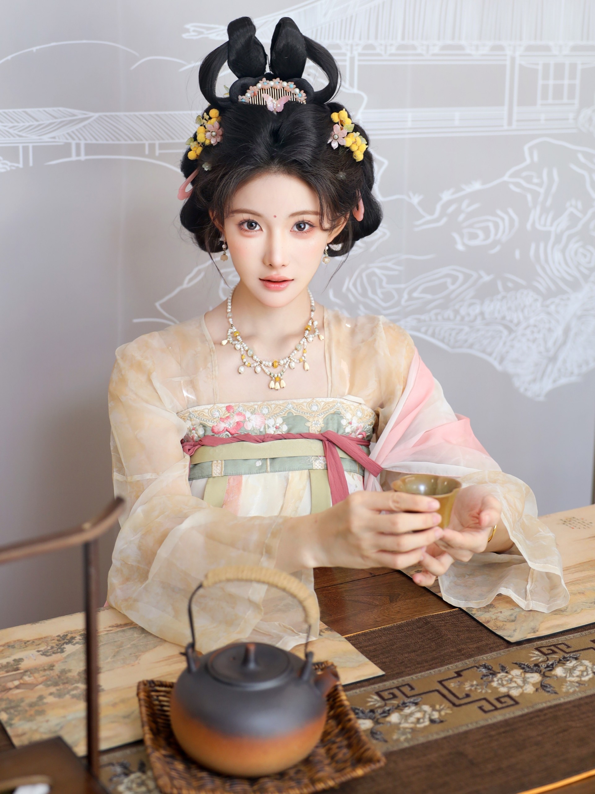 68c317e633048.jpg 【原版无水印首发】秀人网 梨霜儿 高颜值大美女 最新超美《唐装》作品 / 112P+2.1G