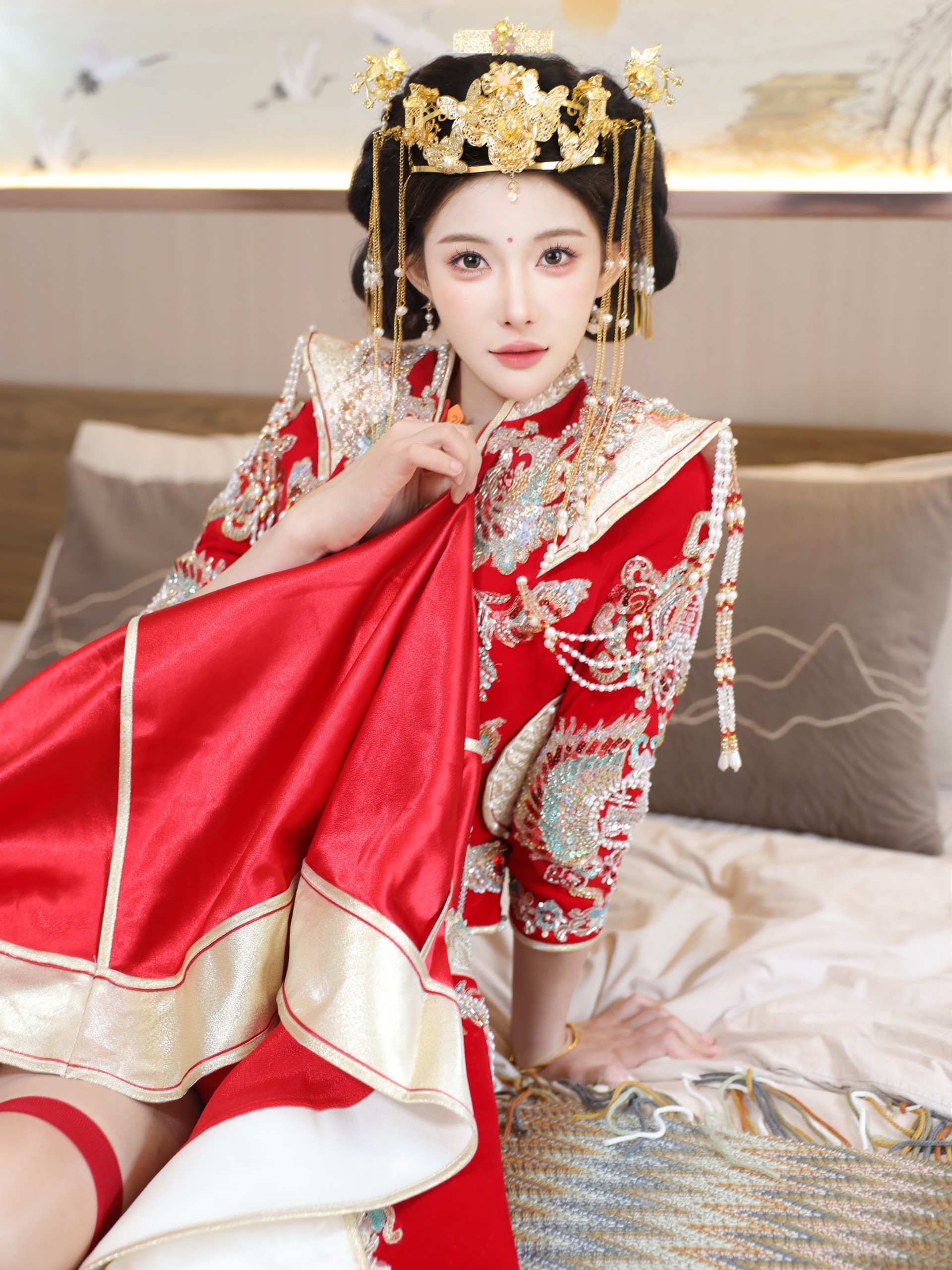 68cac7123b6d5.jpg 【原版无水印首发】秀人网 梨霜儿 最新 极品新娘子作品 / 113P+2.3G