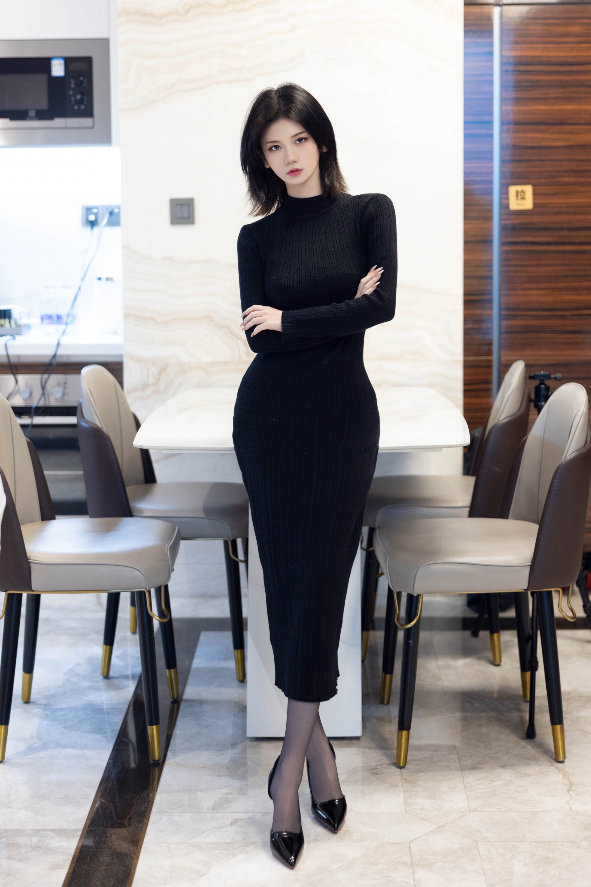 【原版无水印首发】秀人网 赵语嫣baby 最新作品+不上架作品3套 / 177P+3.34G