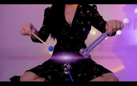 图片[1]-[melody]让你感到轻松的音叉助眠|360°振动-ASMR MELODY / 韩国ASMR-秀房