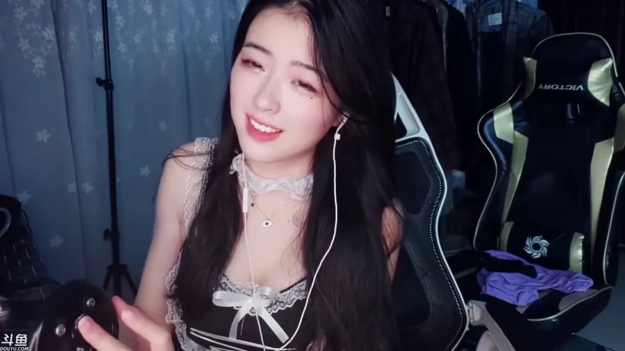 图片[1]-[渔子溪]世界上最舒服的女仆精油按摩-渔子溪 / 国内ASMR-秀房