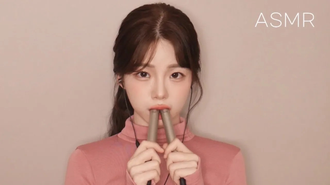 图片[1]-[yeonchu]分层麦克风咬嘴口腔音|快速单词重复-asmr yeonchu 연츄 / 韩国ASMR-秀房