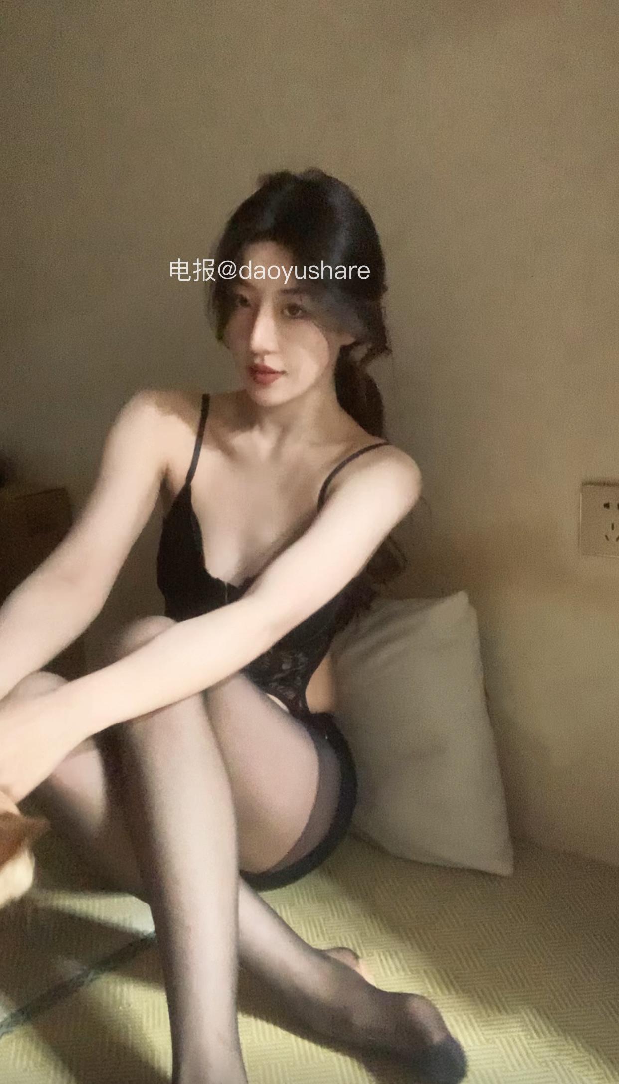 11ccfcbf5b8afa3db41f9176cdedbd2b1.jpg 抖音 东北范one 岛遇 微密圈 合集【持续更新ing】