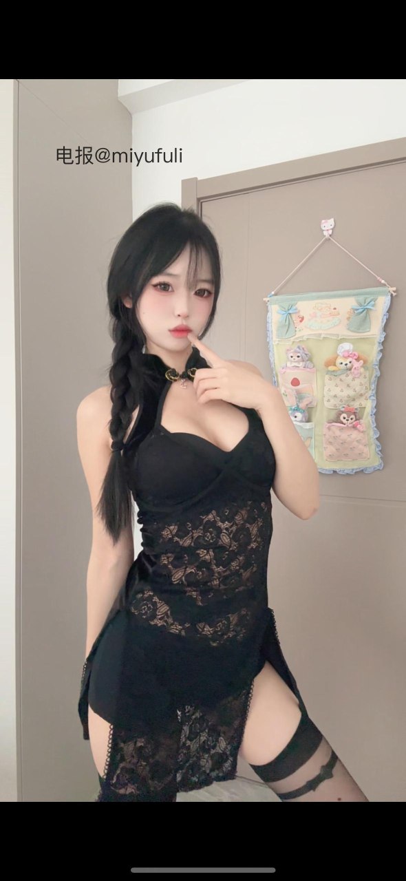 54975fe790f2790292cb43b9ab6bd73e2.jpg 抖音 02uiii 秘语空间 微密圈 合集【持续更新ing】