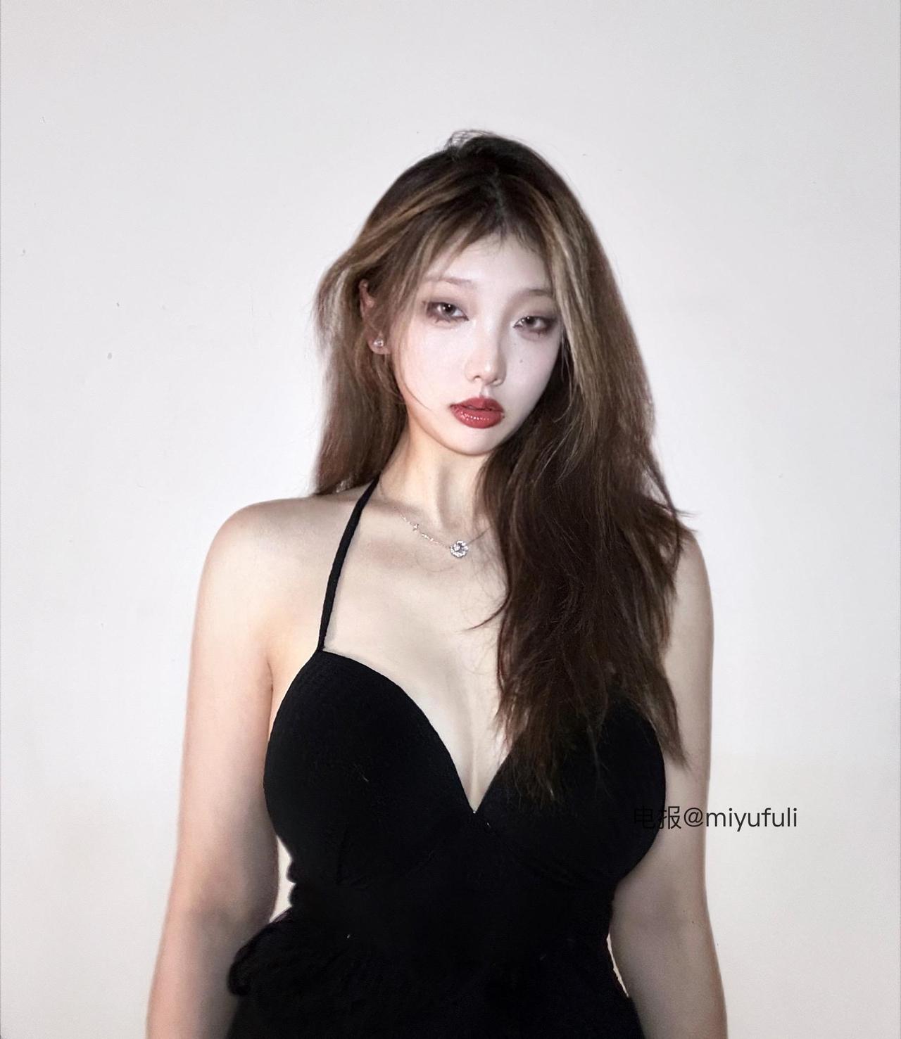 5a93f9b5d2920f01ebb6706a4e3719885.jpg 抖音 qin秦宋 秘语空间 微密圈 合集【持续更新ing】