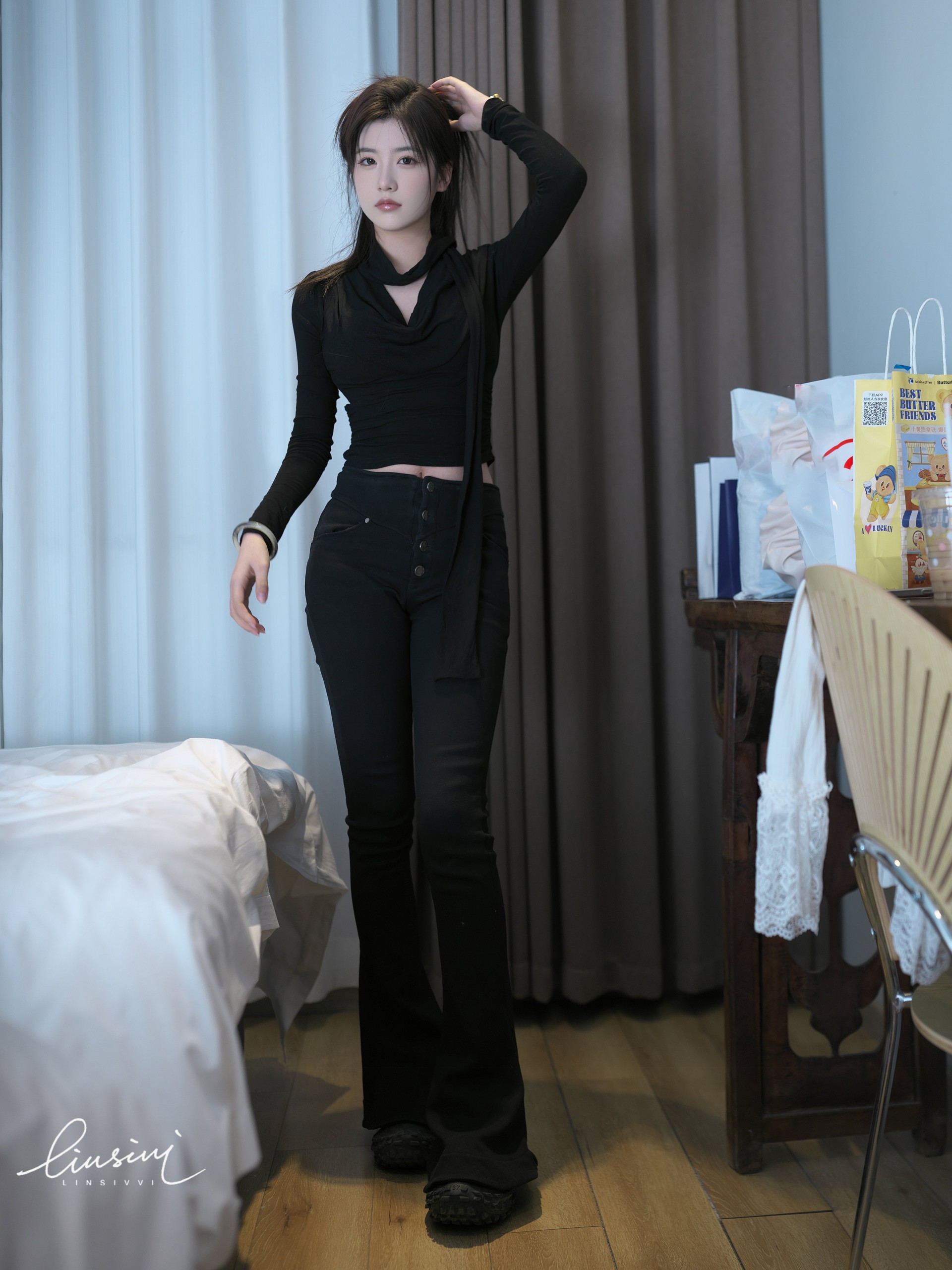 68a046f024f17.jpg 【国模】希威社极品小姐姐 未流出无第三方水印私拍 / 738P+3V+3.45G