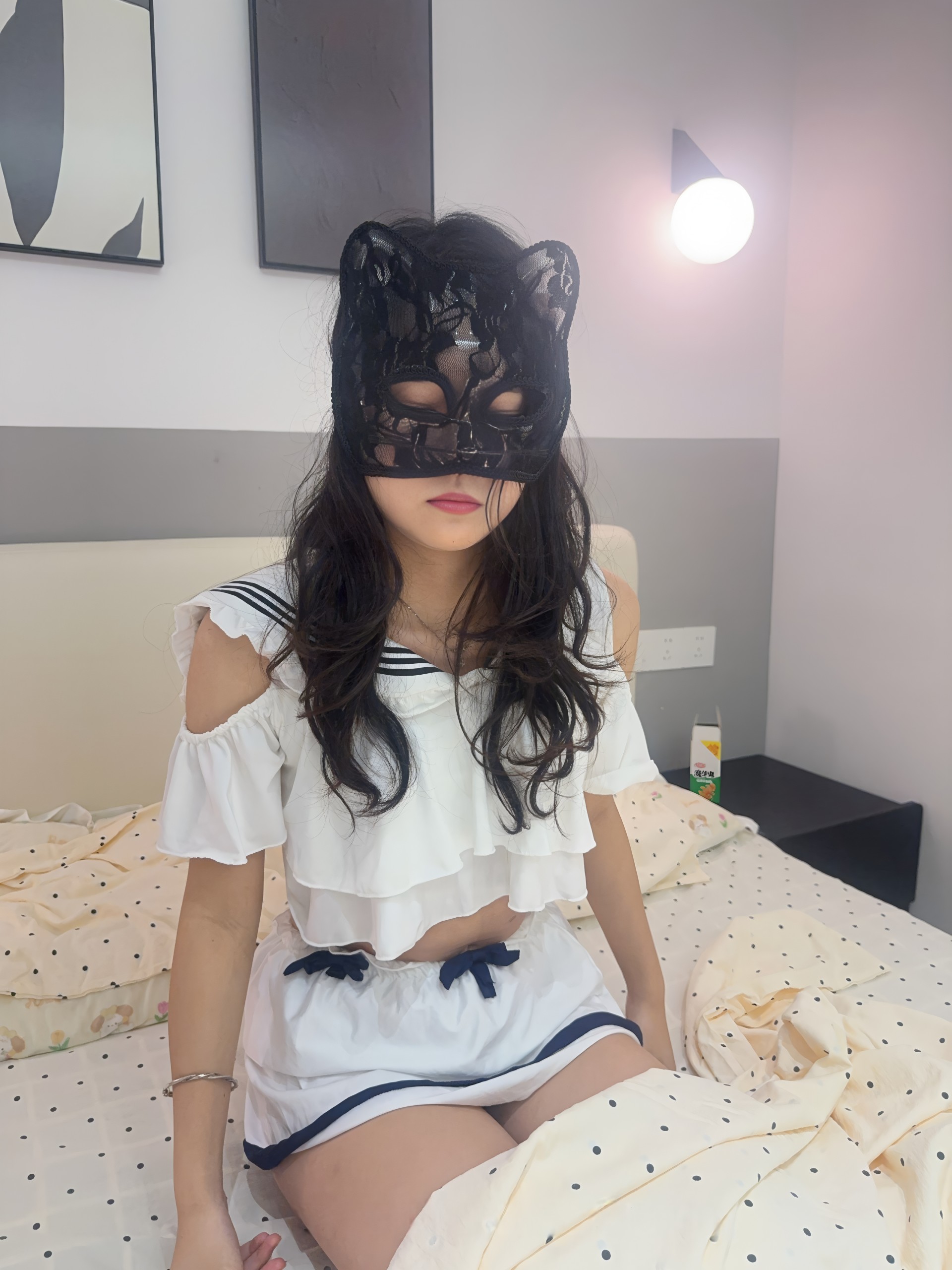 【国模】少女时代 19岁的极品身材学妹 8K原版无水印图私拍 / 50P+12V+12.7G